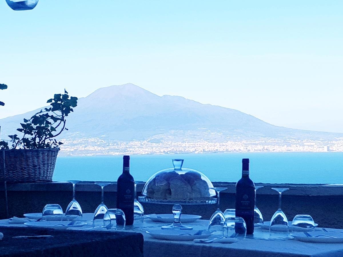 Dimora Del Conte Sorrento Coast Seaview Apartment Vico Equense Exterior photo